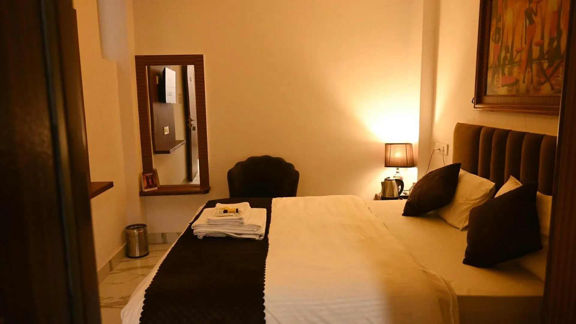 Brij Inn Varanasi Hotel